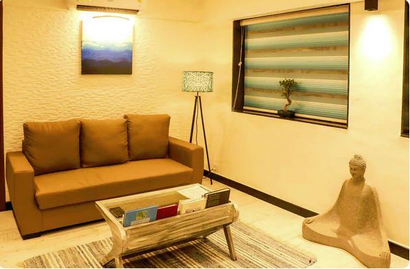 4 - Silver Crest, Juhu