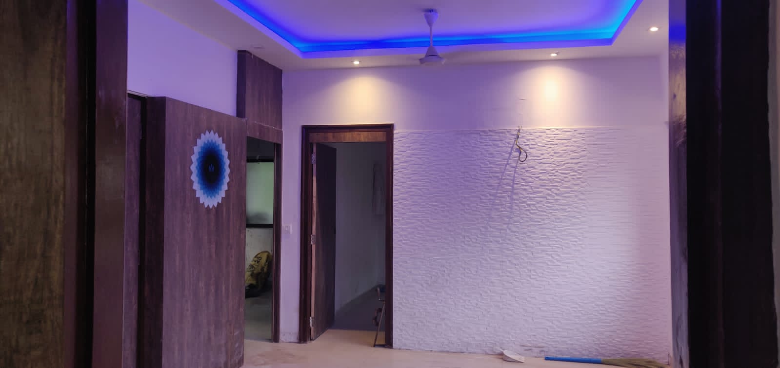 8 - Silver Crest, Juhu