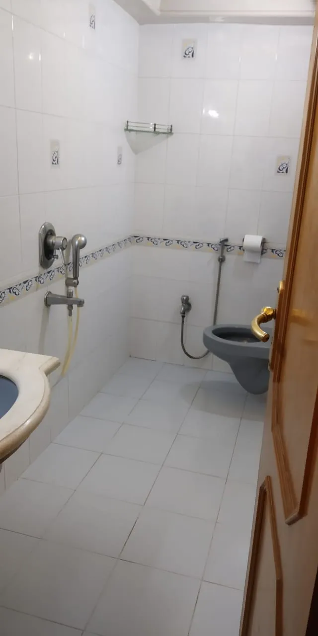 1 BHK Flats on Rent in Siddhivinayak, Bandra West