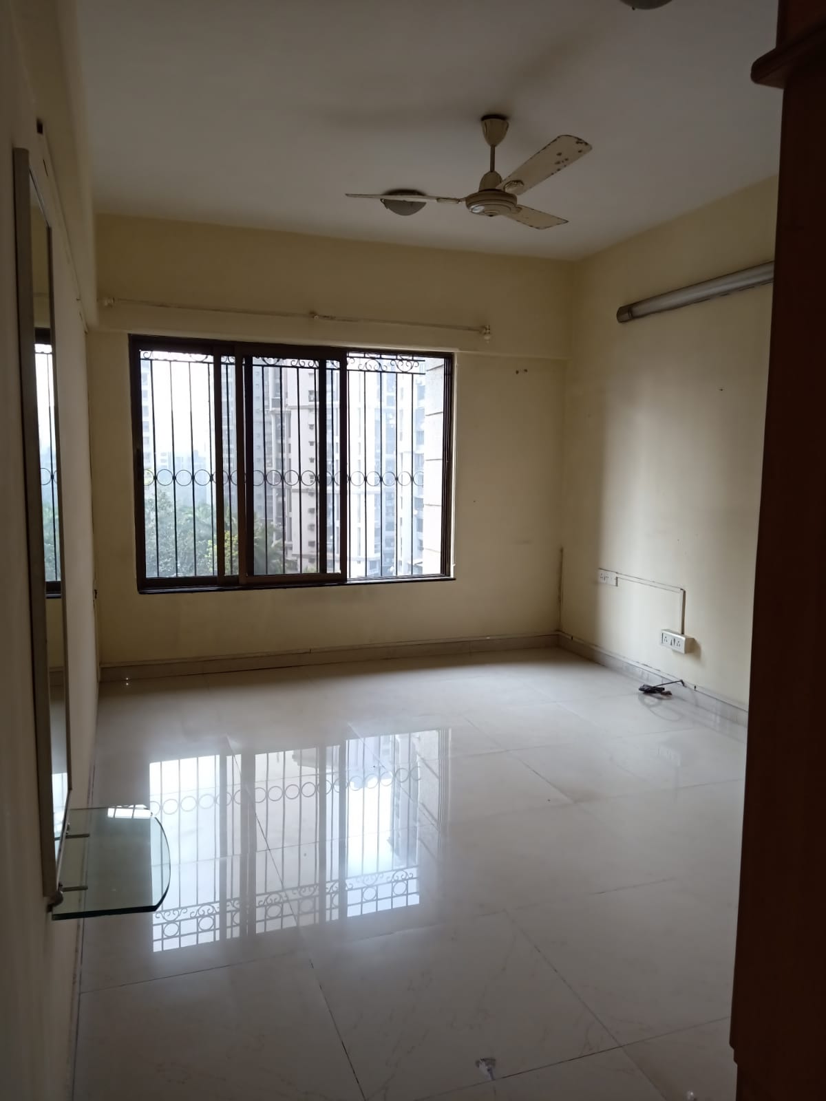 3 BHK Valencia, Andheri West — for Rent — photo 15
