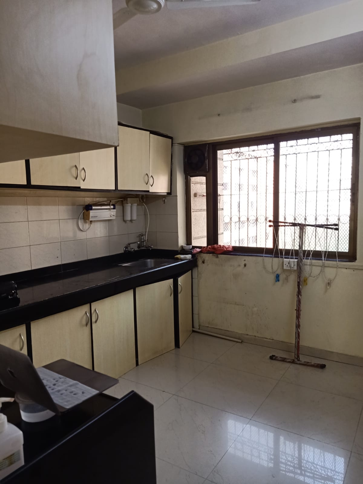 3 BHK Valencia, Andheri West — for Rent — photo 6