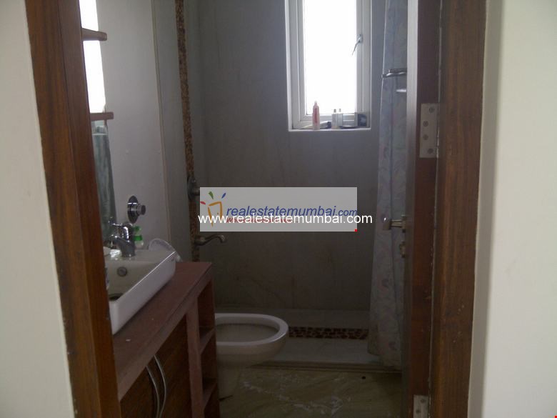 Bathroom 2 - Gold Mist, Bandra West