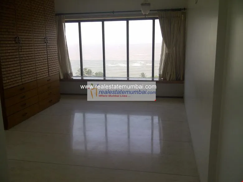 4 BHK Flats on Rent in Gold Mist, Bandra West