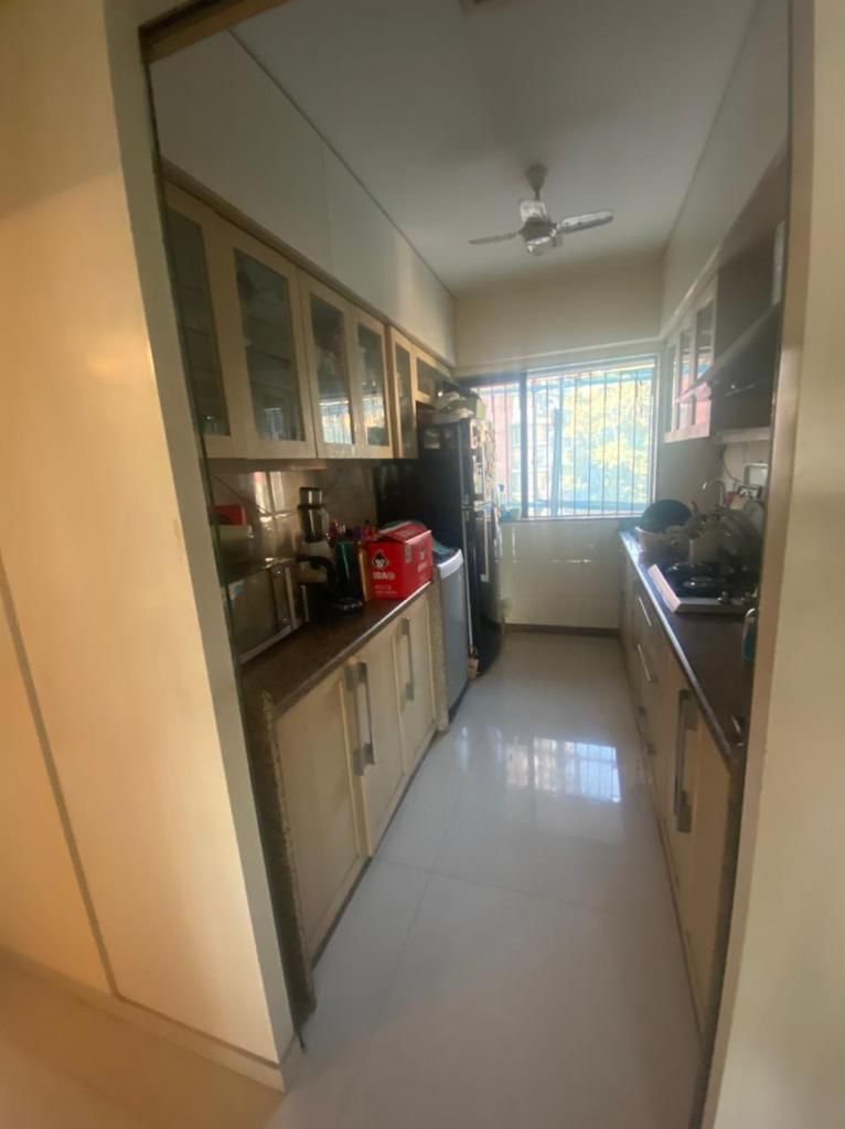 3 BHK Semi Furnished in Silver Croft , Bandra West