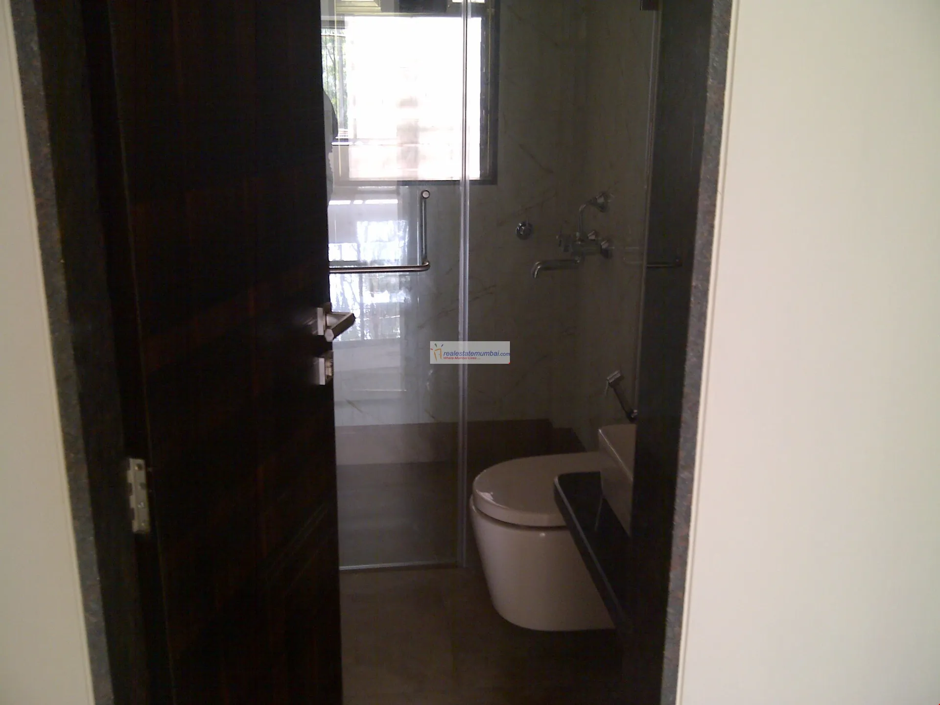 3 BHK Flats on Rent in Elysium, Bandra West