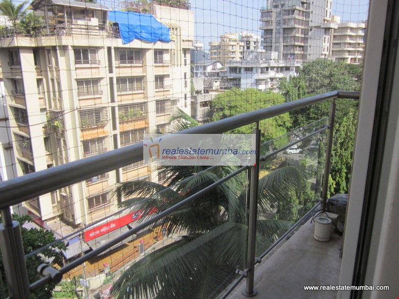 Balcony - Golden Peak, Khar West