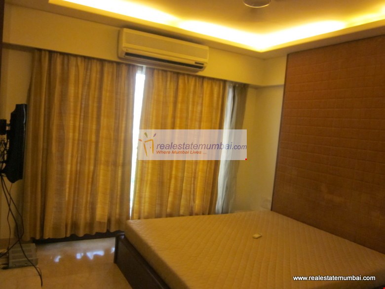 Bedroom 2 - Golden Peak, Khar West