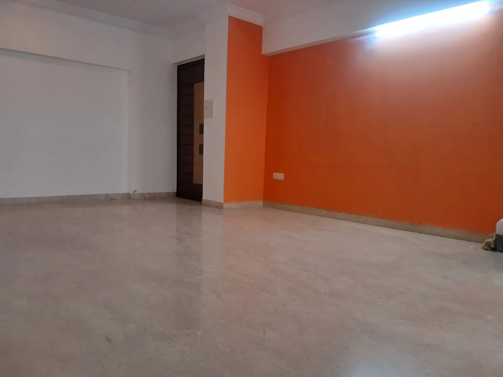 3 BHK Flats on Rent in Golden Peak, Khar West