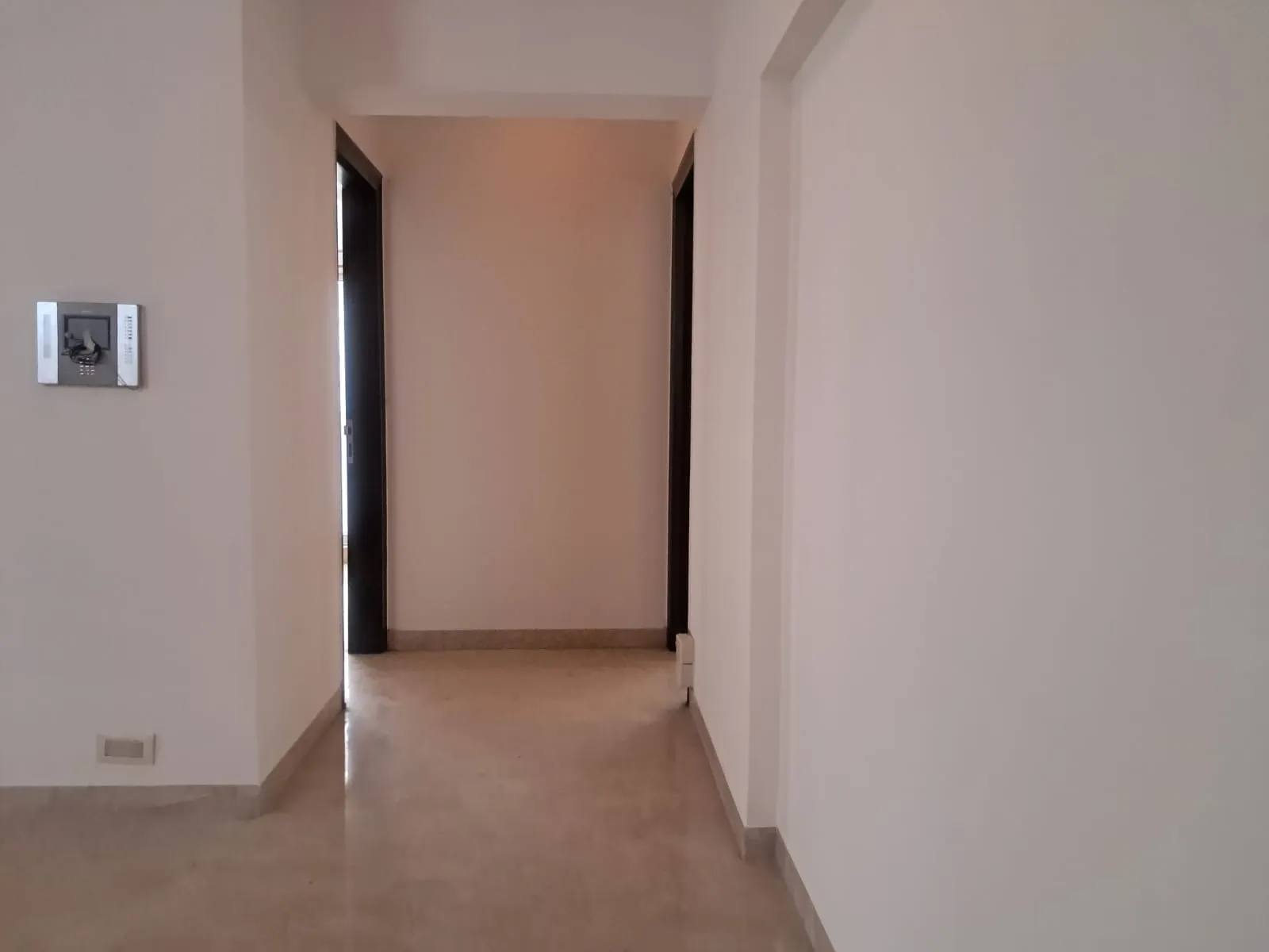 3 BHK Flats on Rent in Golden Peak, Khar West