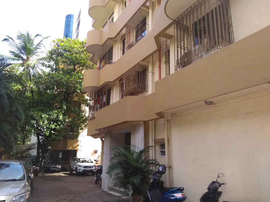2 BHK Flats for Sale in Paras CHS, Andheri West