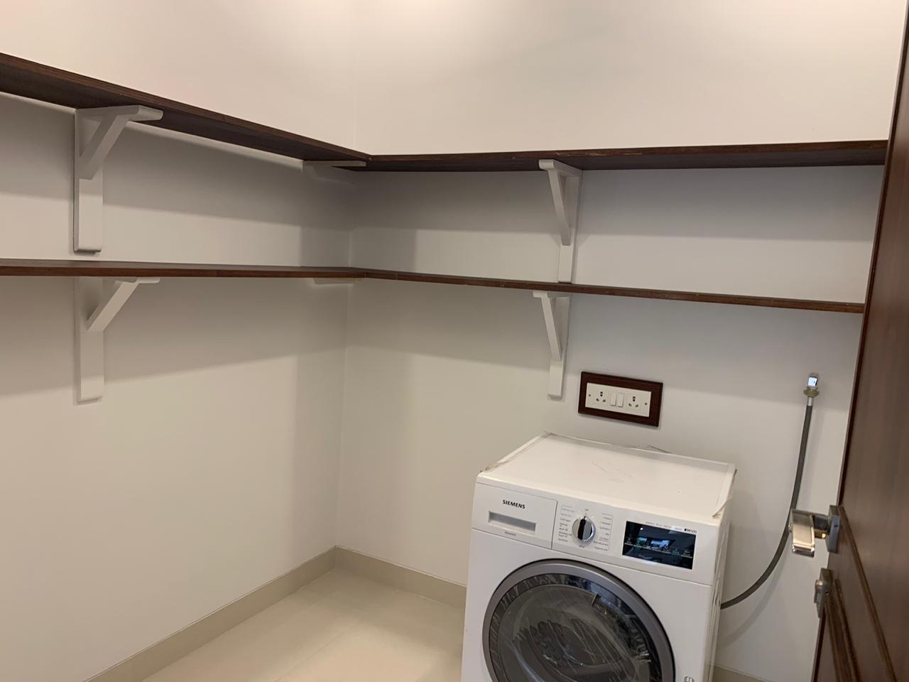 Utility Space - Solitaire, Bandra West