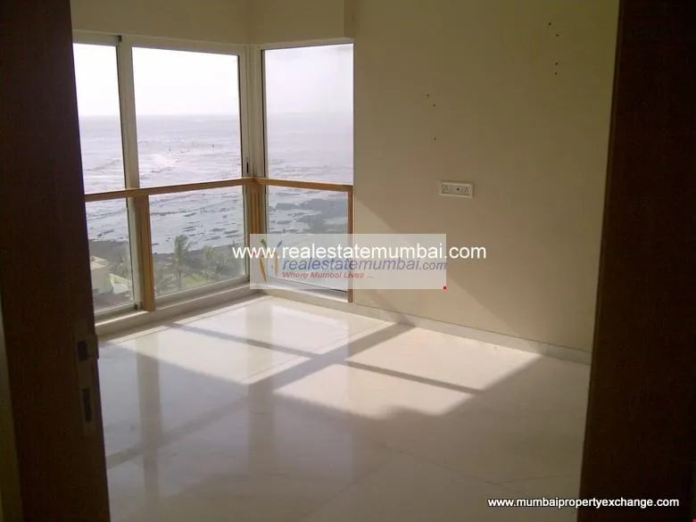 4 BHK Flats for Sale in Steesha, Bandra West