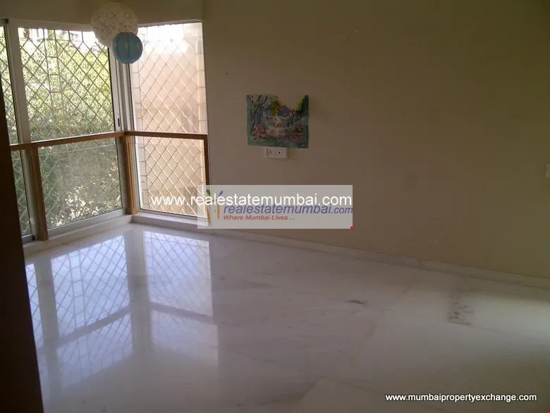 4 BHK Flats for Sale in Steesha, Bandra West