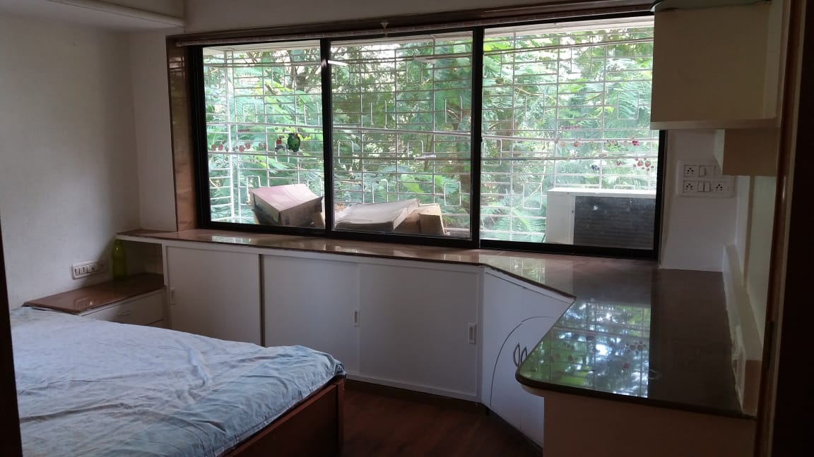 Bedroom 41 - Hill Queen, Bandra West
