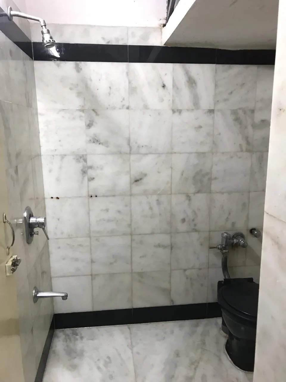 3 Flats for Sale in Vintage Pearl, Bandra West