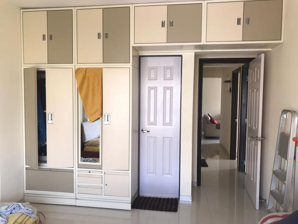 4 - Lily White, Andheri East