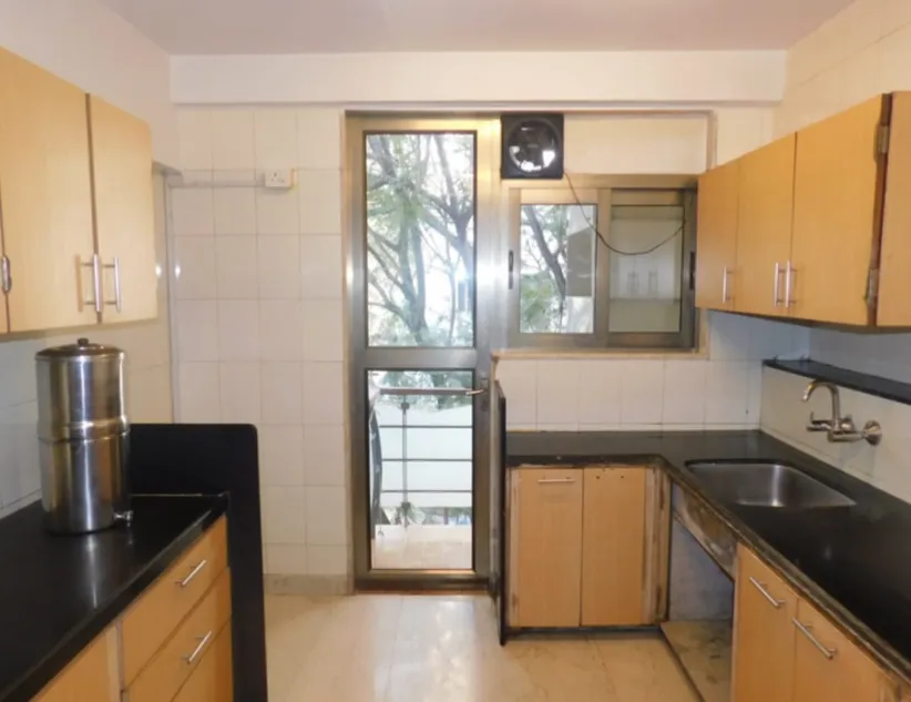 3 BHK Flats on Rent in Warden, Bandra West