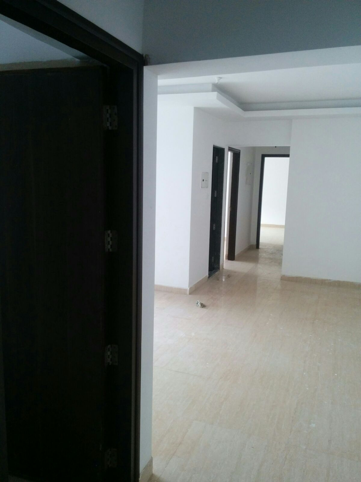 2 BHK Semi Furnished in HDIL Metropolis , Andheri West