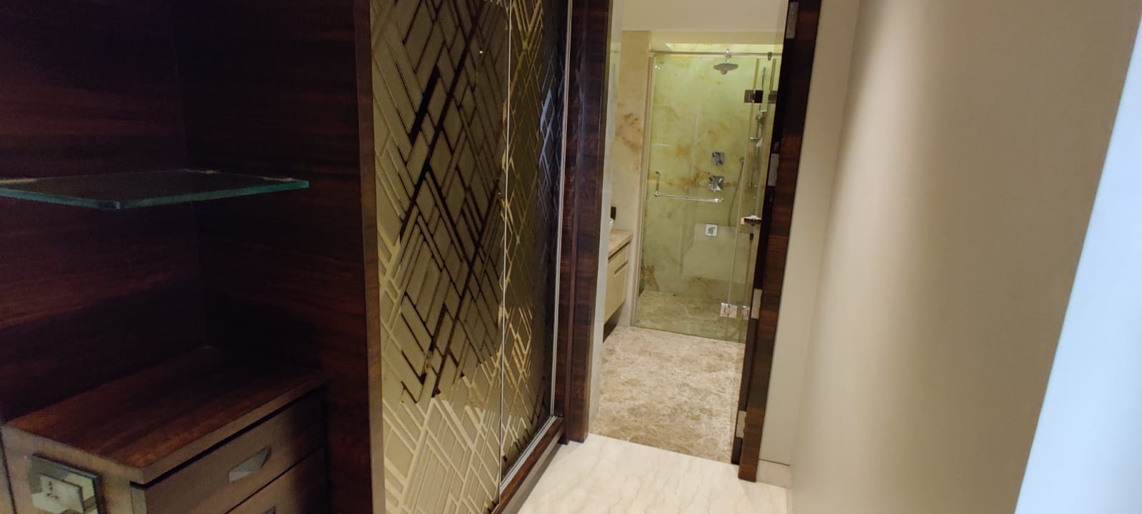 14 - Hill Crest, Worli