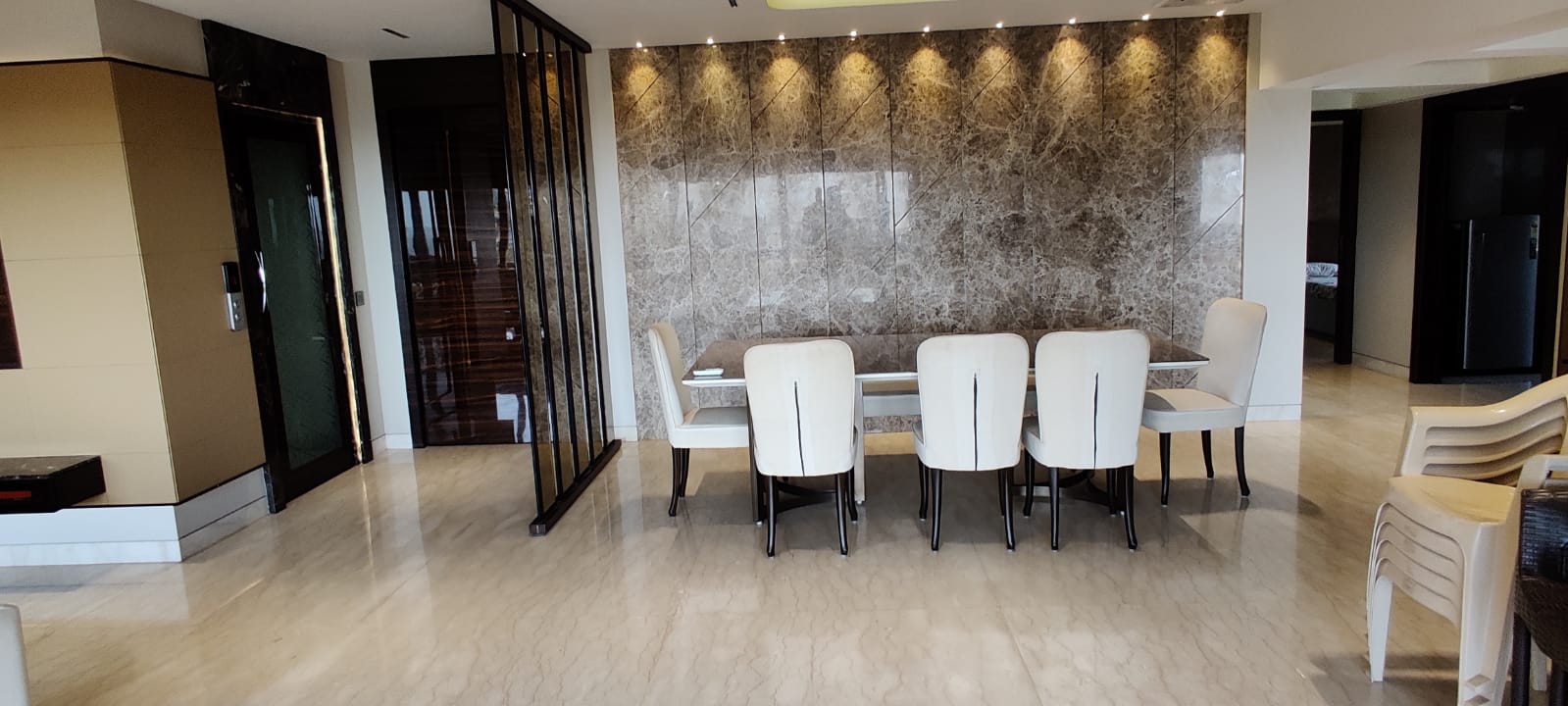 4 BHK Fully Furnished in Hill Crest , Worli