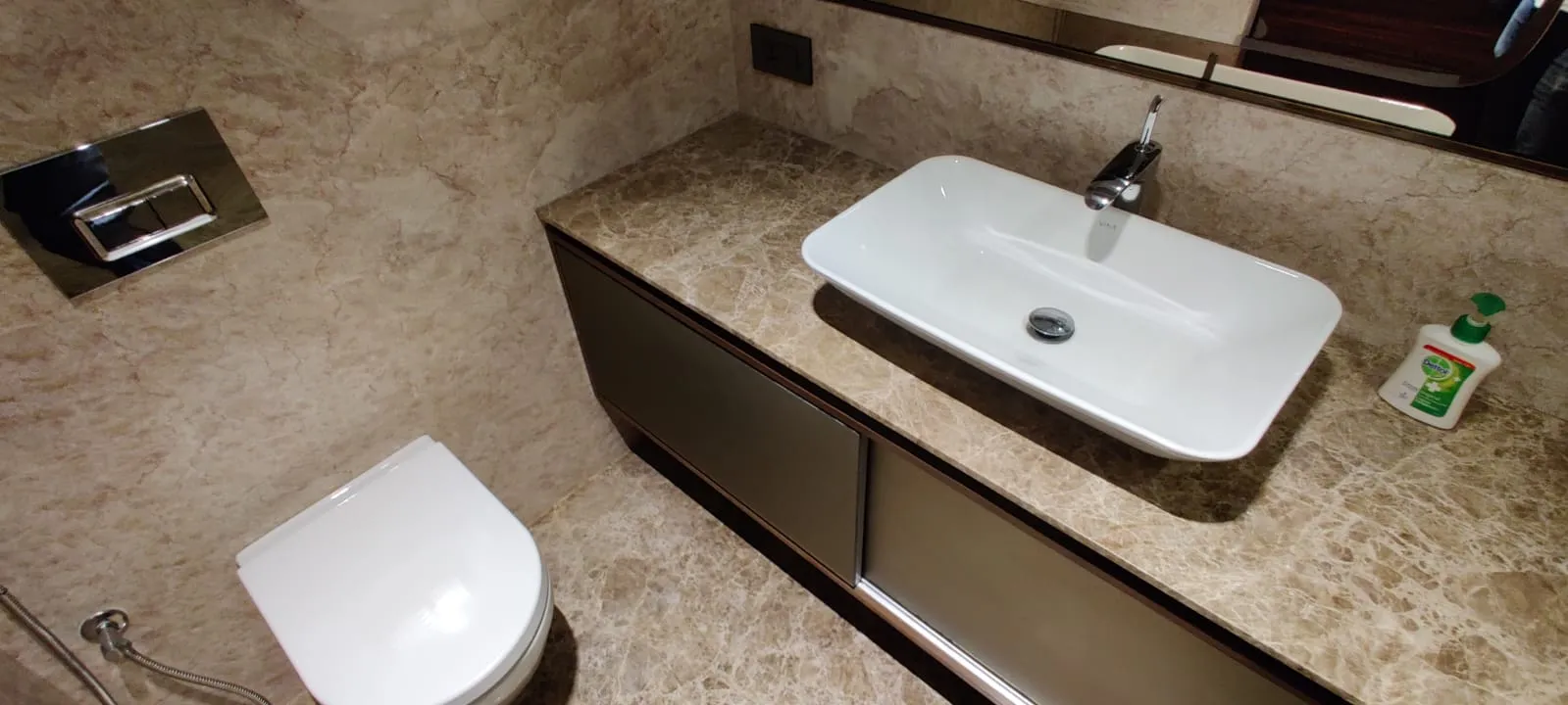 4 BHK Flats for Sale in Hill Crest, Worli