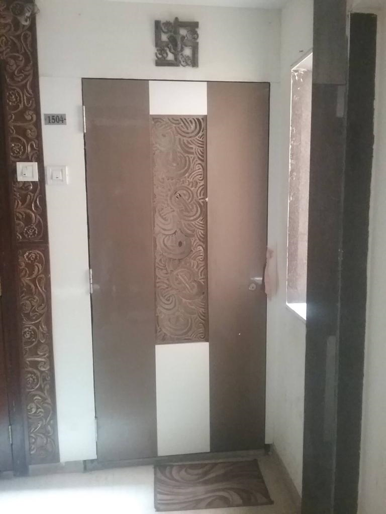 2 BHK Semi Furnished in Pramukh Heights , Andheri West