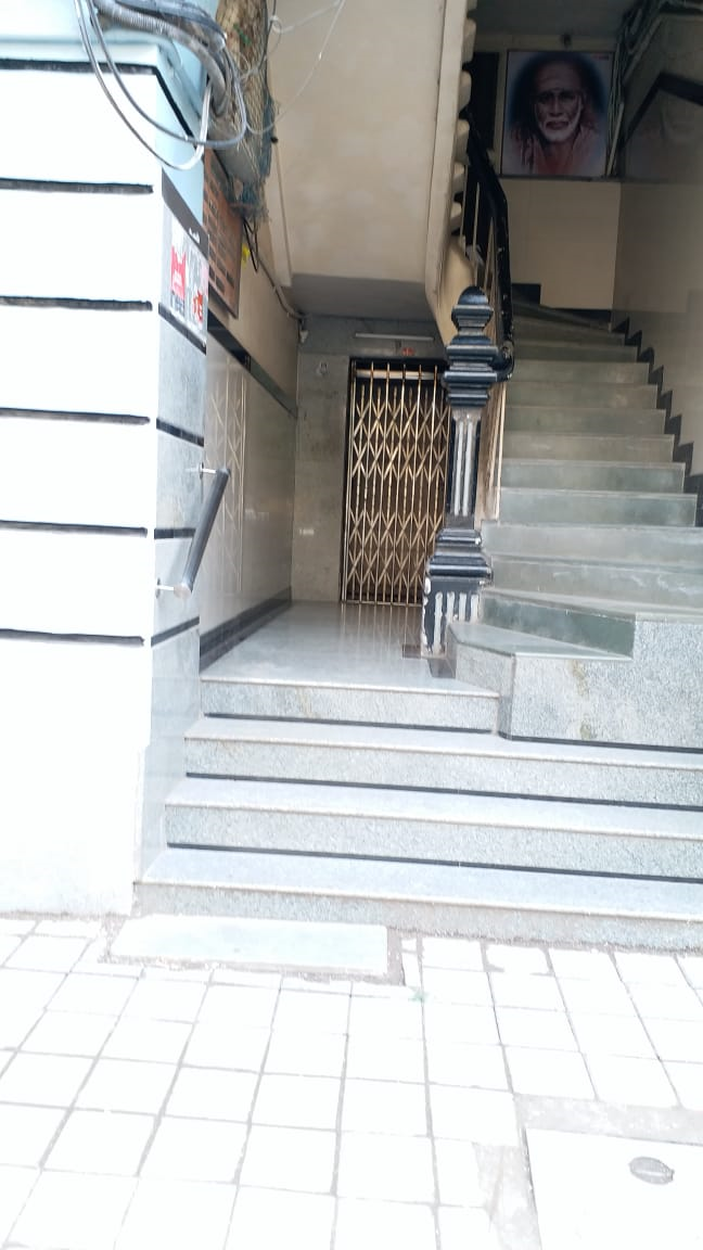 Office Space Fully Furnished in Engineer Building , Marine Lines