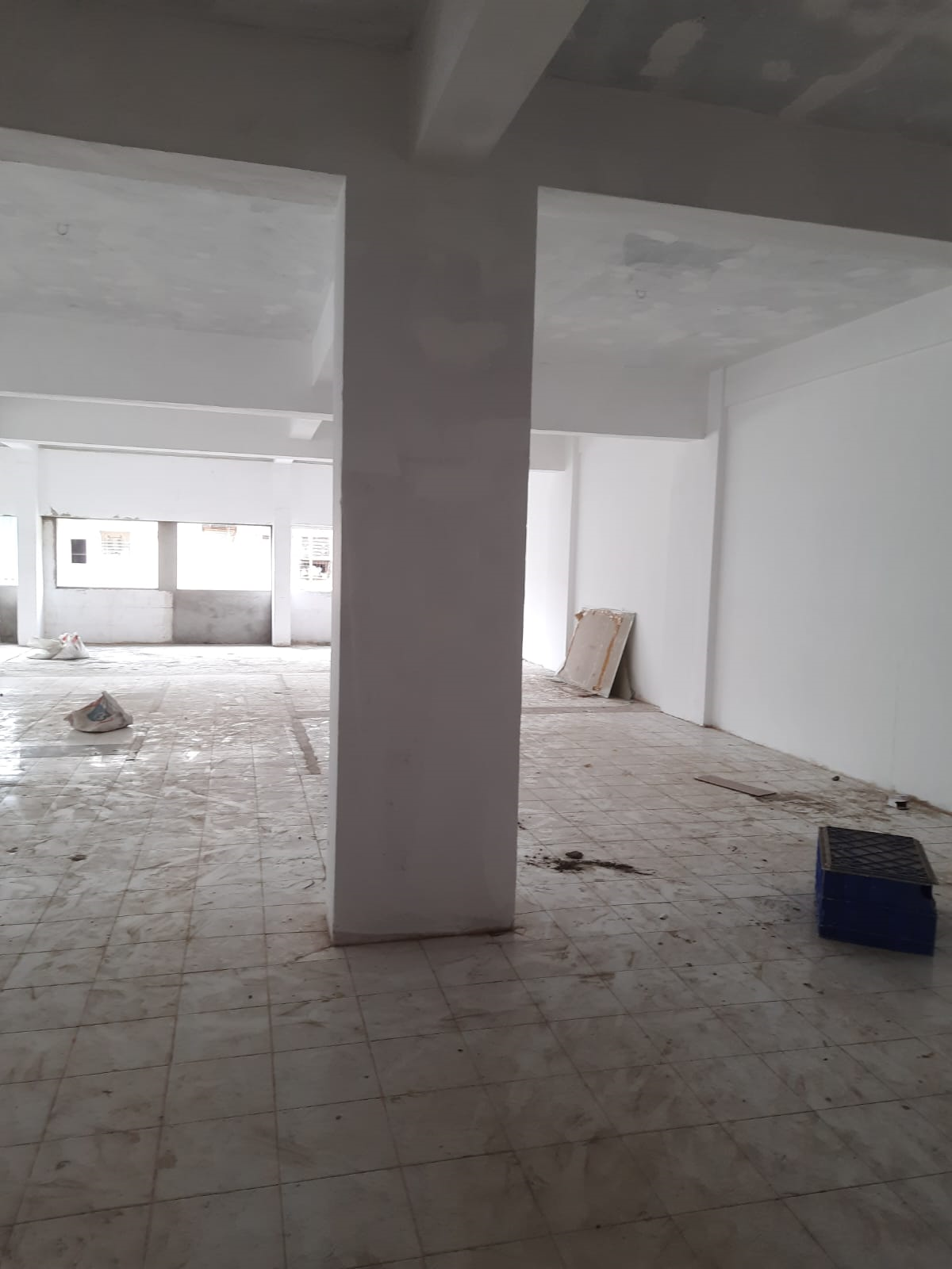 Office Space Un Furnished in Pinnacle Business Park , Andheri East