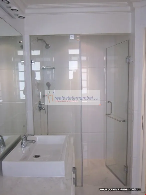 3 BHK Flats on Rent in Sea Face Park, Breach Candy