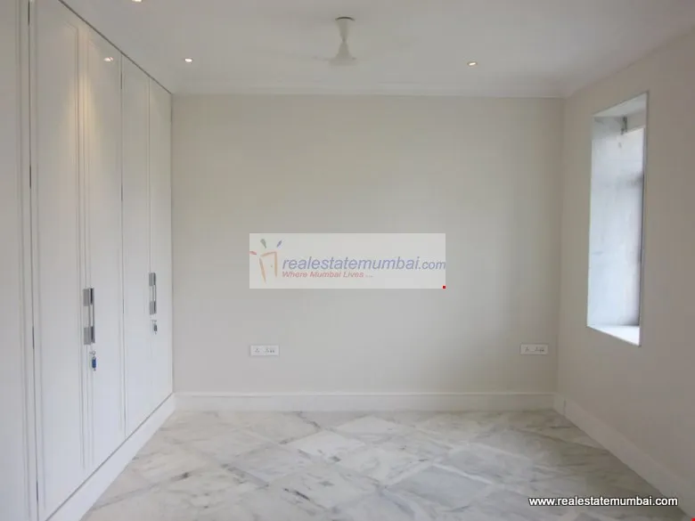 3 BHK Flats on Rent in Sea Face Park, Breach Candy