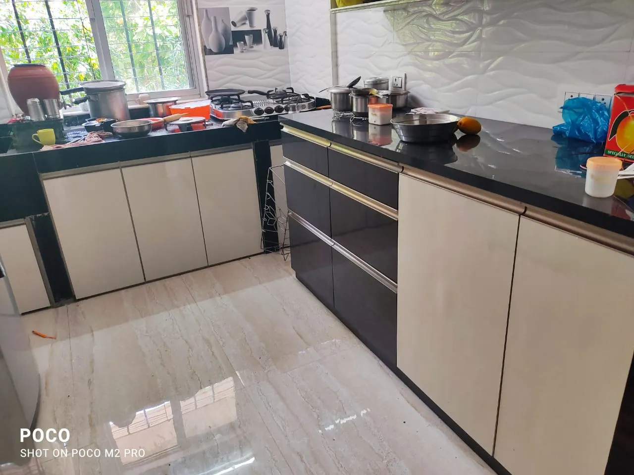 2 BHK Flats for Sale in Chandangiri , Santacruz West