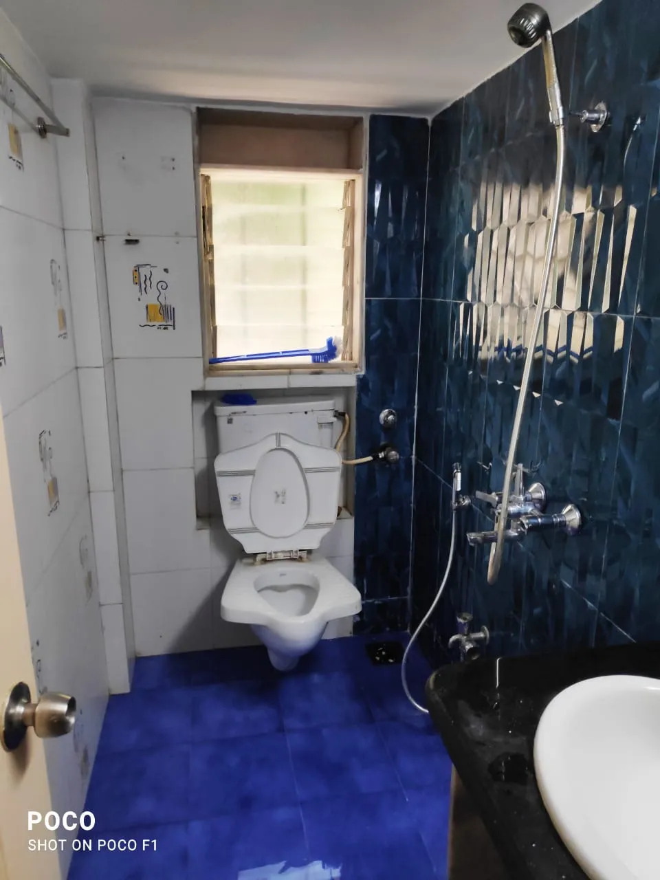 2 BHK Flats for Sale in Chandangiri , Santacruz West