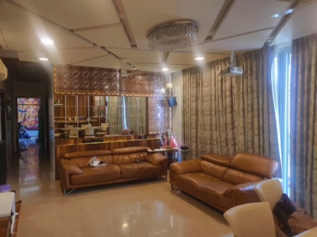 15 - Oberoi Splendor Grande, Andheri East