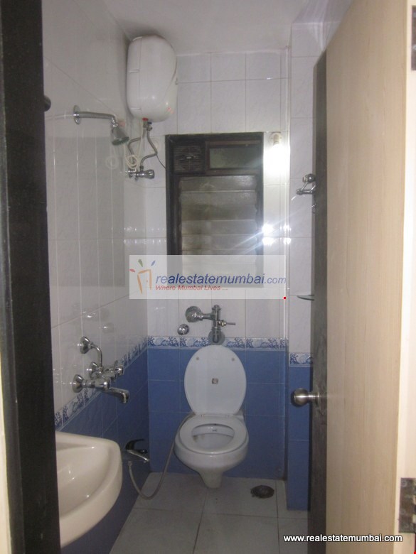 Bathroom 21 - Juhu Griha Swapna, Juhu