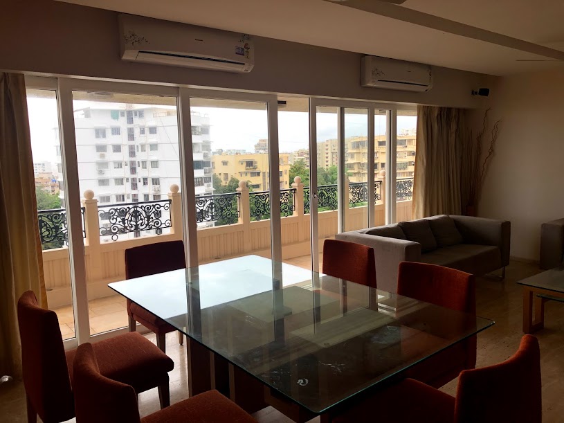 Dining2 - Capri Heights, Bandra West