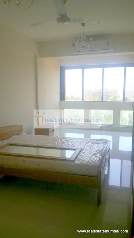 2½ BHK Flats on Rent in Beach House, Juhu