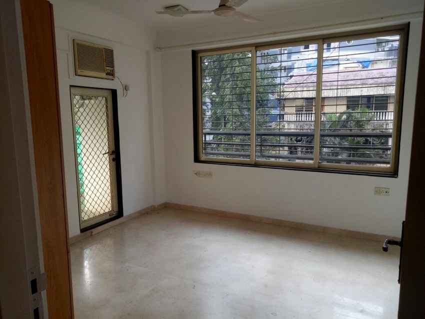 Bedroom 31 - Satguru Sundari, Bandra West