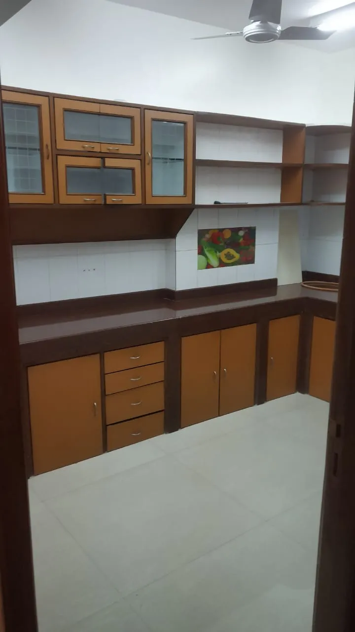 2 BHK Flats on Rent in Raj Kamal, Santacruz West