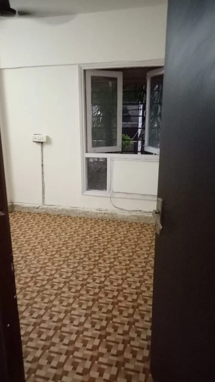 2 BHK Flats for Sale in Garden View CHS, Andheri West