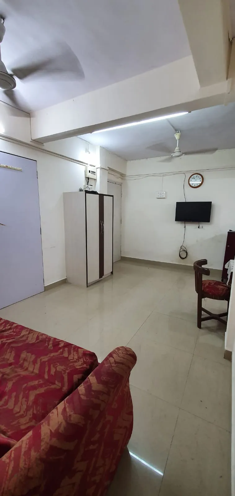 1 BHK Flats on Rent in Radhika Apartment, Juhu