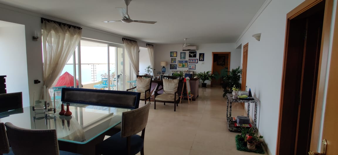 Living Room - Raheja Sunkist, Bandra West