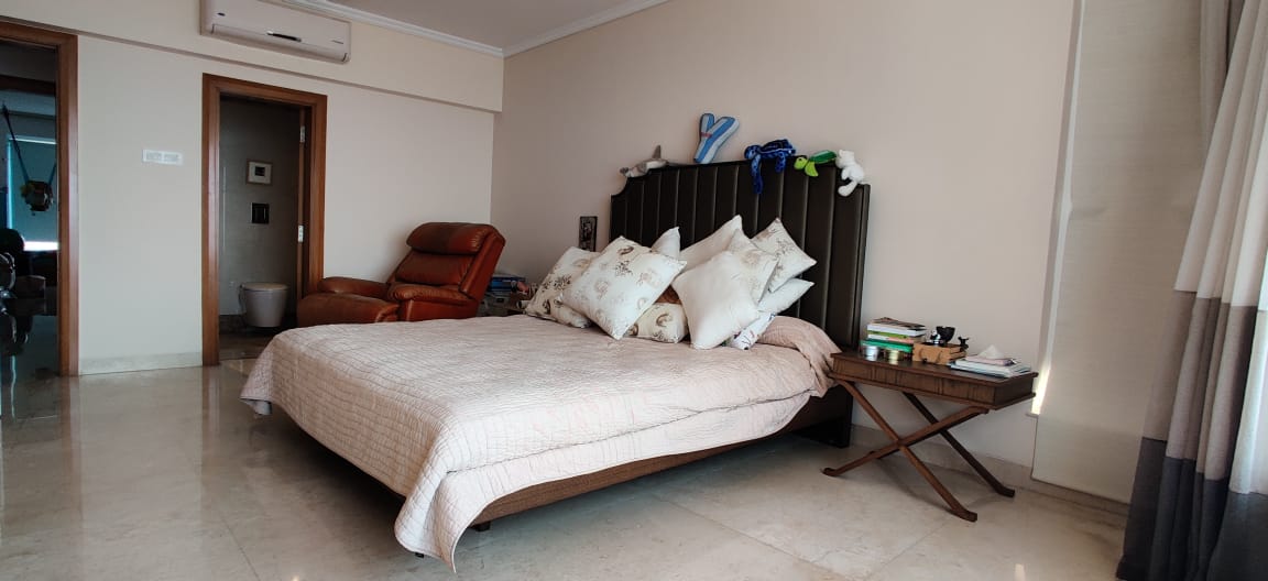 Master Bedroom - Raheja Sunkist, Bandra West
