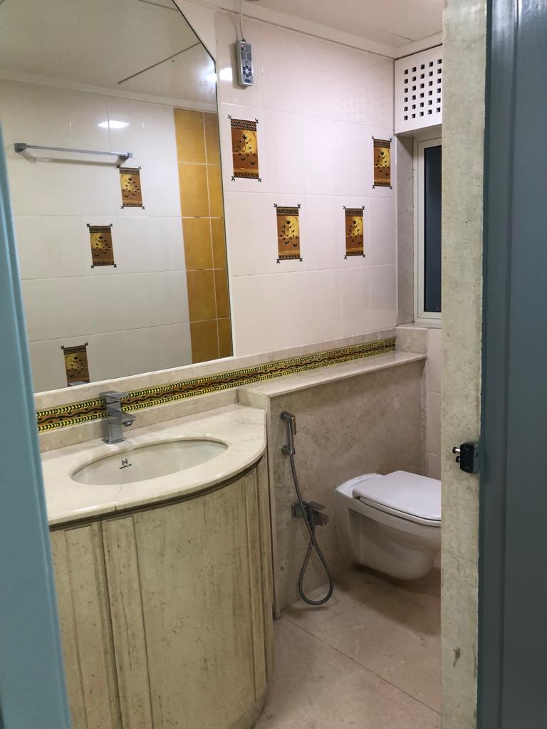Bathroom 2 - Jivesh Terraces, Bandra West