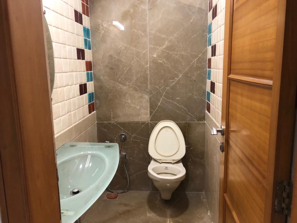 3 BHK Flats on Rent in Jivesh Terraces, Bandra West