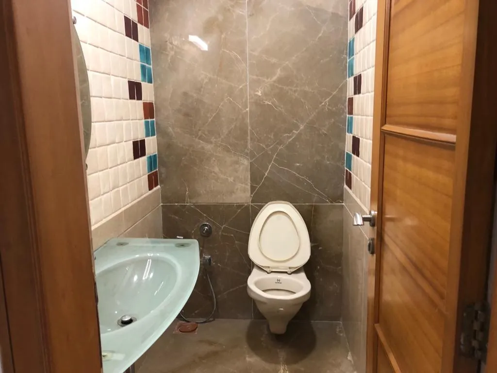 3 BHK Flats on Rent in Jivesh Terraces, Bandra West