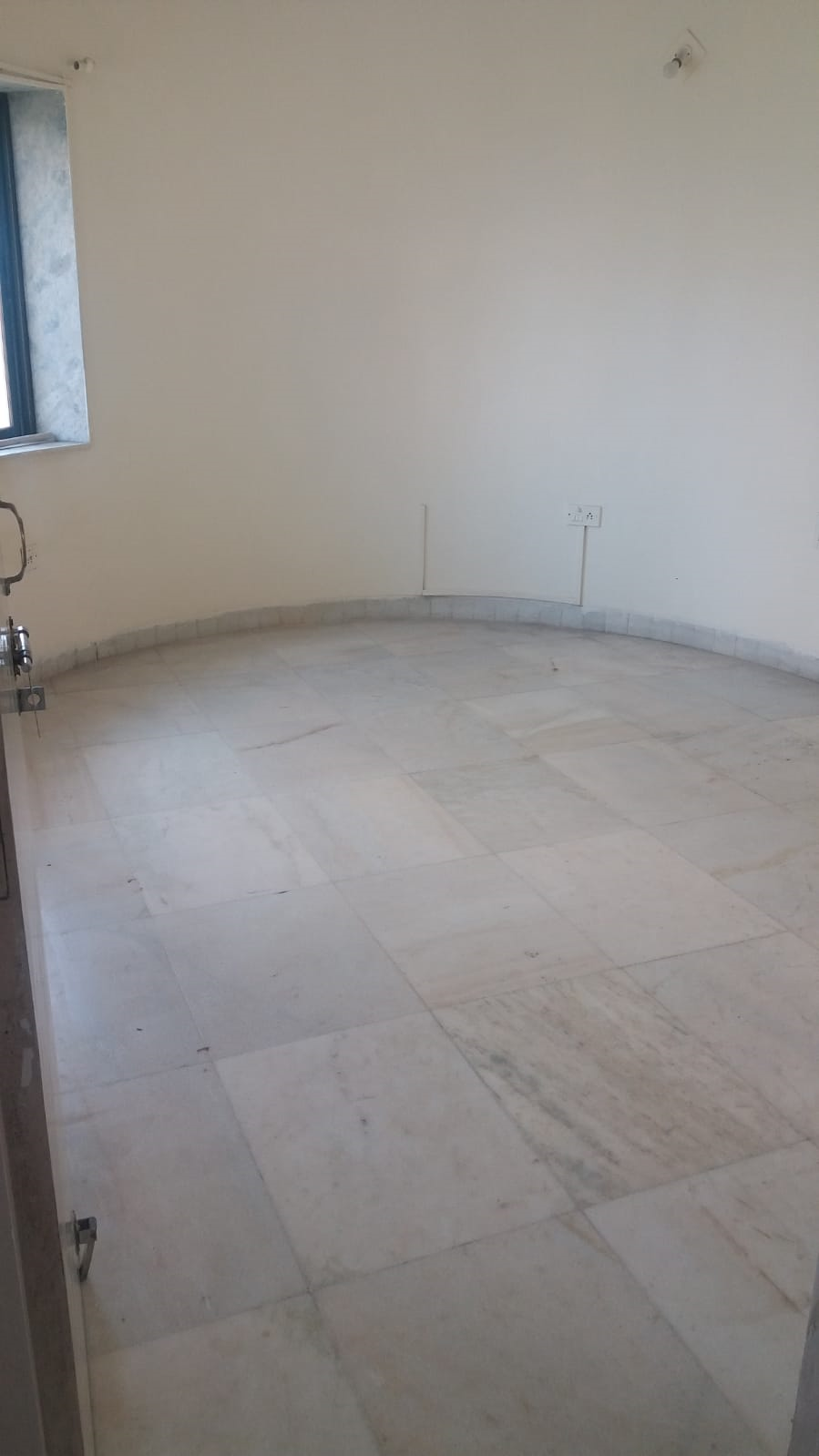 11 - Sea Legend, Andheri West