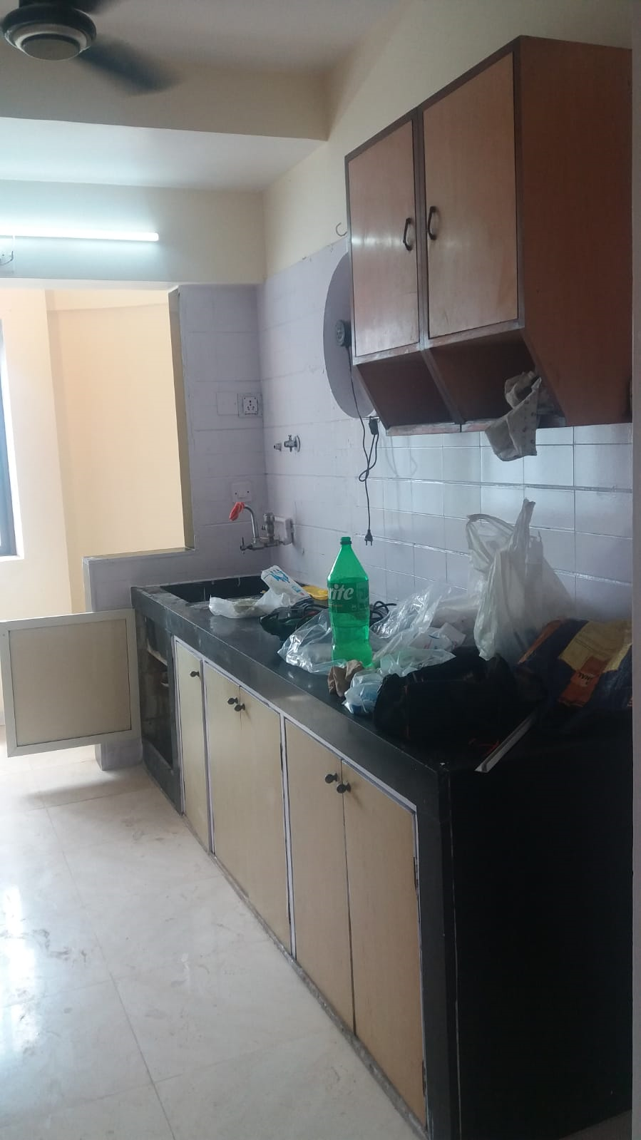 5 - Sea Legend, Andheri West