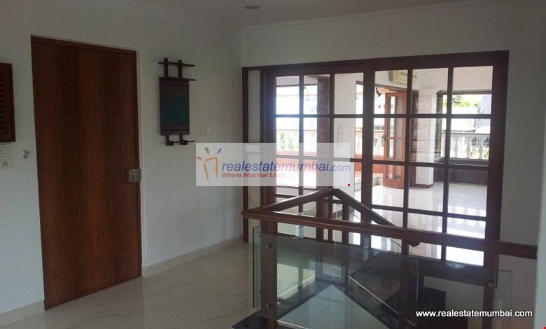 Utility Space - Nikita Enclave, Bandra West