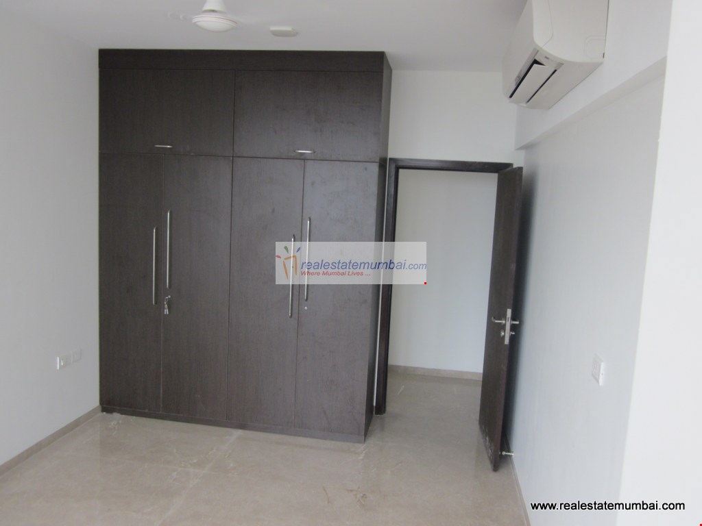 Bedroom 2 - Oberoi Exquisite, Goregaon East