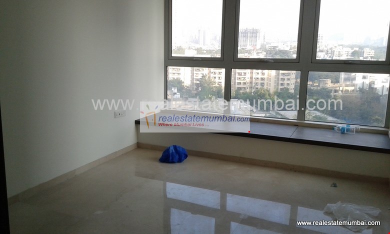 Master Bedroom - Oberoi Exquisite, Goregaon East